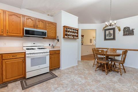 8312 Timber Ln, Mason, OH 45040 photo 9