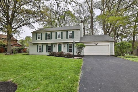 9010 Winthrop Dr, Montgomery, OH 45249 photo 2