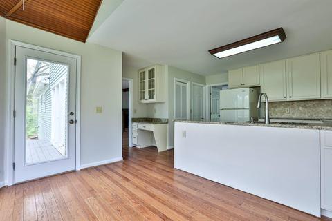 9010 Winthrop Dr, Montgomery, OH 45249 photo 15