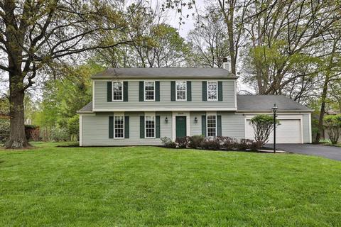 9010 Winthrop Dr, Montgomery, OH 45249 photo 1