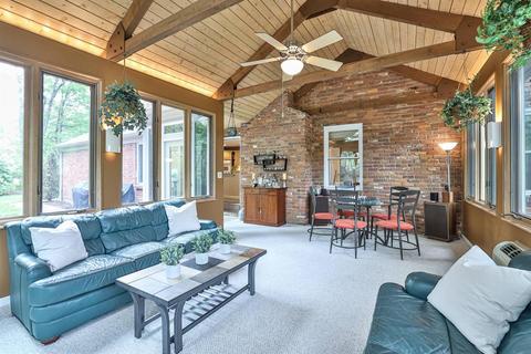 7601 Trailwind Dr, Montgomery, OH 45242 photo 10