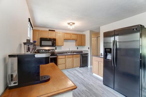 2261 Roxanna Dr, Cincinnati, OH 45231 photo 9
