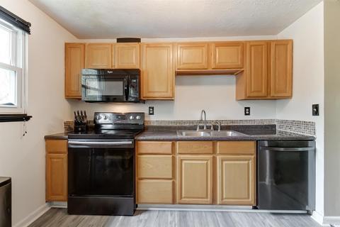 2261 Roxanna Dr, Cincinnati, OH 45231 photo 11