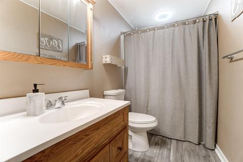 2261 Roxanna Dr, Cincinnati, OH 45231 photo 17