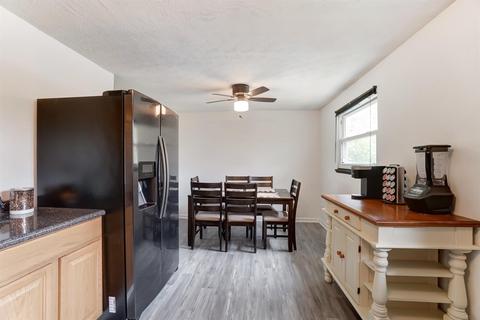 2261 Roxanna Dr, Cincinnati, OH 45231 photo 10