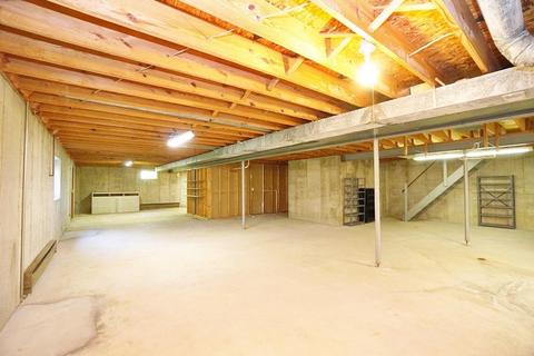 1824 Lockbourne Dr, Cincinnati, OH 45240 photo 23