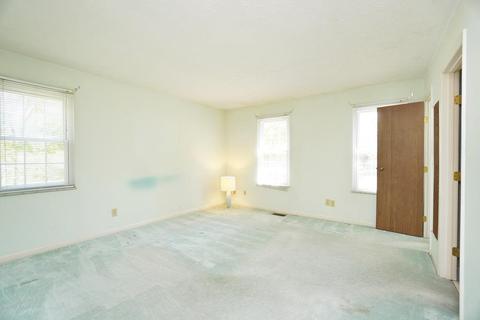 1824 Lockbourne Dr, Cincinnati, OH 45240 photo 20