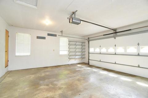 1824 Lockbourne Dr, Cincinnati, OH 45240 photo 26