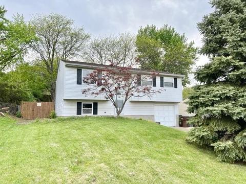 12143 Pippin Rd, Cincinnati, OH 45231 photo 2
