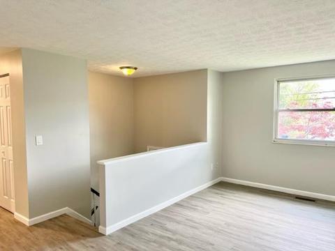 12143 Pippin Rd, Cincinnati, OH 45231 photo 5