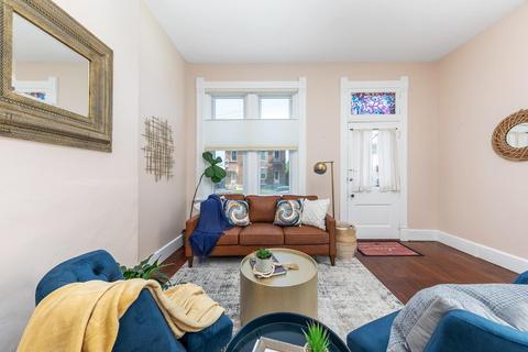 1211 Bates Ave, Cincinnati, OH 45225 photo 2