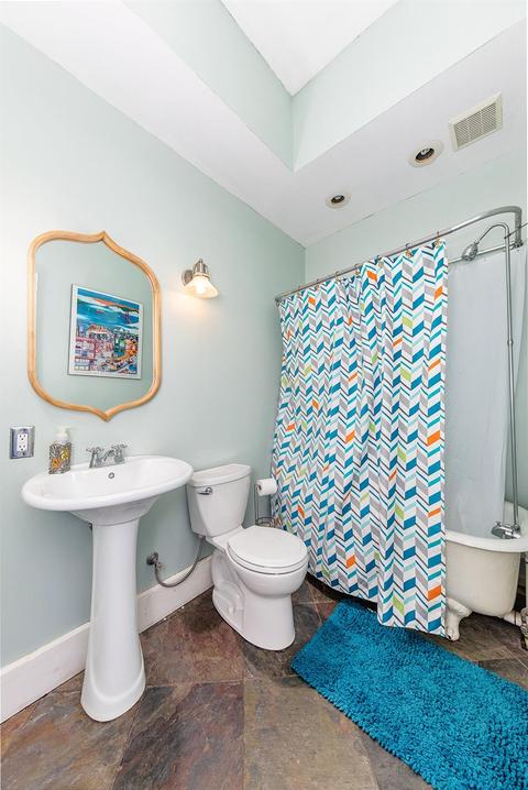 1211 Bates Ave, Cincinnati, OH 45225 photo 12