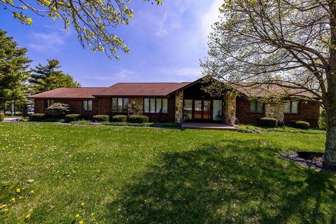2416 Morman Rd, Hamilton, OH 45013