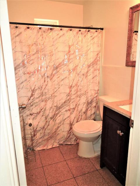 1698 Ashbrook Dr, Cincinnati, OH 45238 photo 10