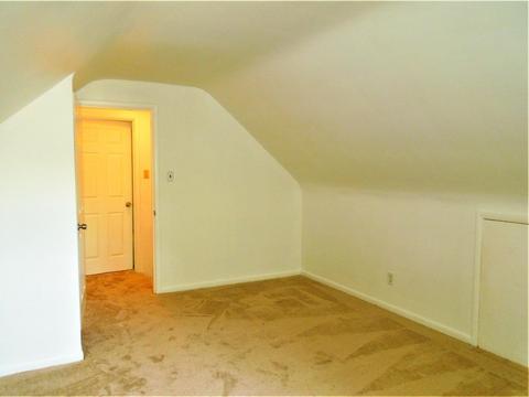 1698 Ashbrook Dr, Cincinnati, OH 45238 photo 19