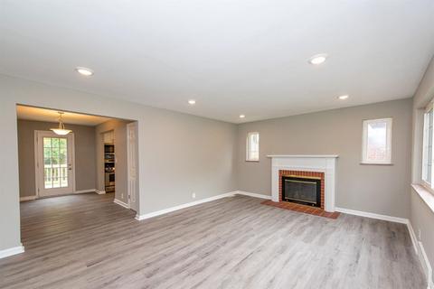 6534 Craigland Ct, Cincinnati, OH 45230 photo 4