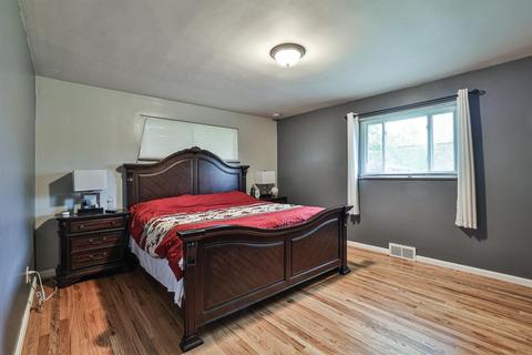 9451 Long Ln, Cincinnati, OH 45231 photo 13