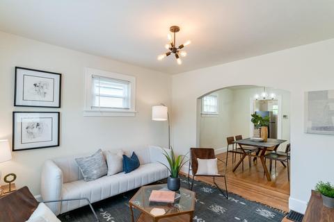 6821 Roe St, Cincinnati, OH 45227 photo 4
