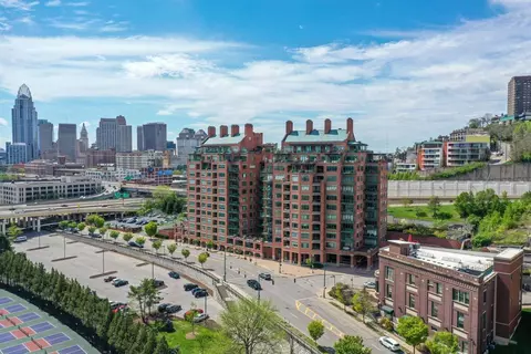 900 Adams Xing #10200, Cincinnati, OH 45202