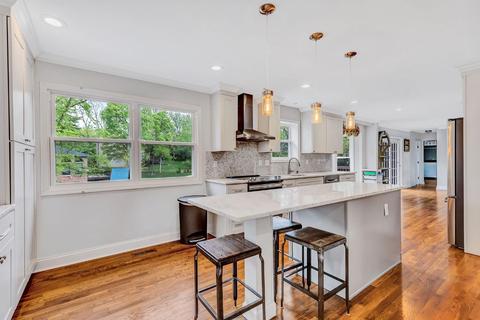 4254 Peppermill Ln, Blue Ash, OH 45242 photo 10
