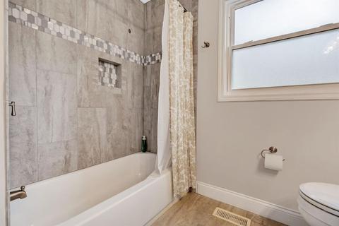 4254 Peppermill Ln, Blue Ash, OH 45242 photo 39