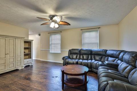 11260 Leander Ct, Forest Park, OH 45240 photo 8