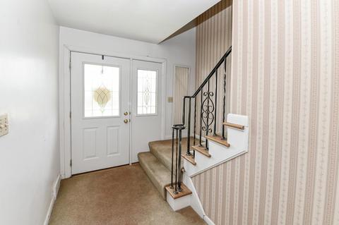 5706 Grace Ave, Cincinnati, OH 45227 photo 3