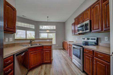 7832 Bridge Point Dr, Cincinnati, OH 45248 photo 12