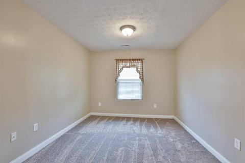 4165 Aubrey Ln, Cincinnati, OH 45245 photo 12