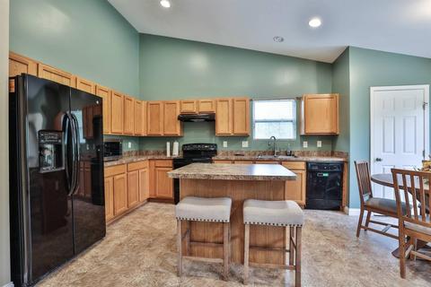 4165 Aubrey Ln, Cincinnati, OH 45245 photo 8