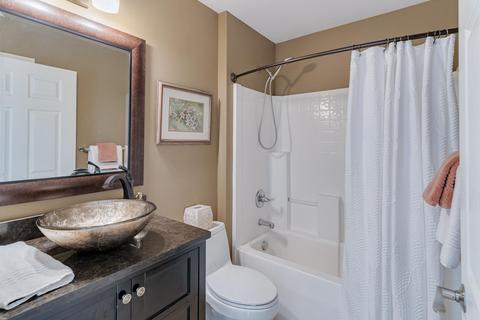 3519 Macpherson Pl, Cincinnati, OH 45245 photo 8