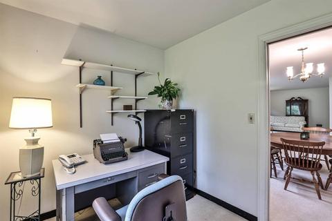 10116 Leacrest Rd, Woodlawn, OH 45215 photo 17