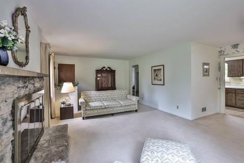 10116 Leacrest Rd, Woodlawn, OH 45215 photo 4