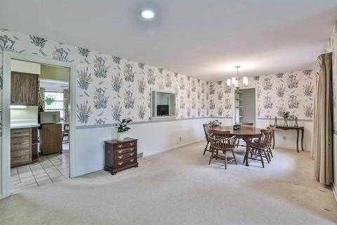 10116 Leacrest Rd, Woodlawn, OH 45215 photo 8