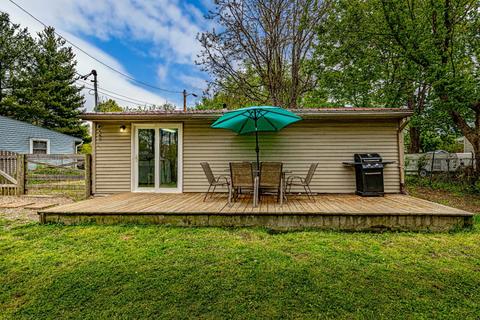 75 Orchard Cir, Blanchester, OH 45107 photo 4
