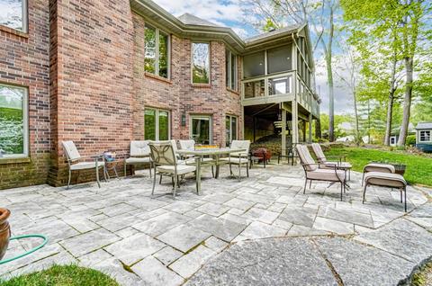 5922 Squirrelsnest Ln, Cincinnati, OH 45252 photo 4