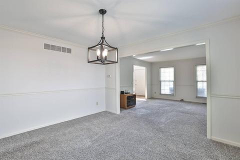 3882 Brigadoon Dr, Cincinnati, OH 45255 photo 13