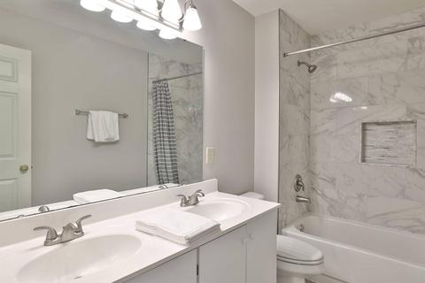 3882 Brigadoon Dr, Cincinnati, OH 45255 photo 30