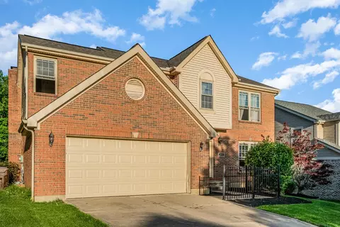 310 Parktrace Ct, Cincinnati, OH 45238 photo 6