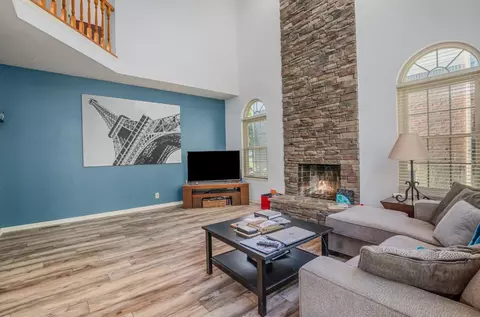 310 Parktrace Ct, Cincinnati, OH 45238 photo 8