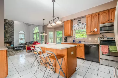 310 Parktrace Ct, Cincinnati, OH 45238 photo 14