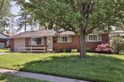 727 Winding Way, Cincinnati, OH 45245 photo 2