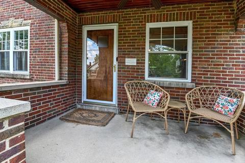 3307 De Forest Dr, Cincinnati, OH 45209 photo 2