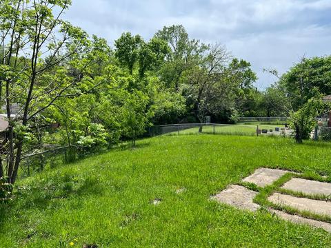 5658 Red Cedar Dr, Cincinnati, OH 45224 photo 9