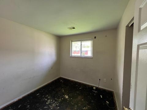 5658 Red Cedar Dr, Cincinnati, OH 45224 photo 5