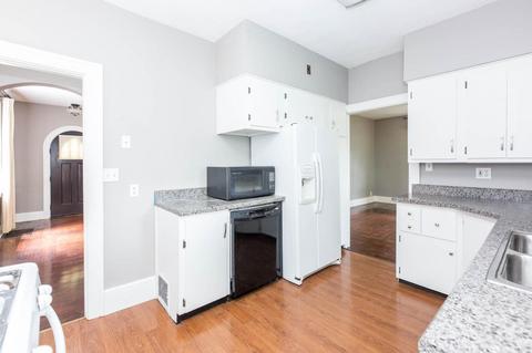 3258 Epworth Ave, Cincinnati, OH 45211 photo 13