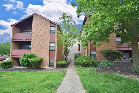 4908 Chalet #8, Cincinnati, OH 45217