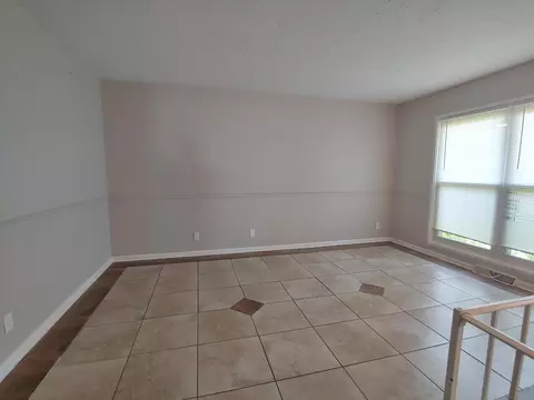 10794 Invicta Cir, Cincinnati, OH 45231 photo 4