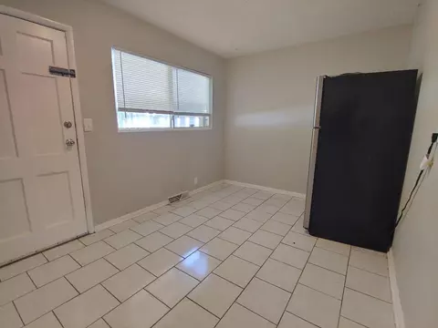 10794 Invicta Cir, Cincinnati, OH 45231 photo 6
