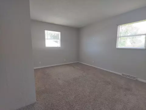 10794 Invicta Cir, Cincinnati, OH 45231 photo 9